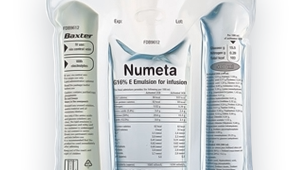 NUMETA G13E - trekammerpose til parenternal intravenoes ernaering af for tidligt foedte spaedboern